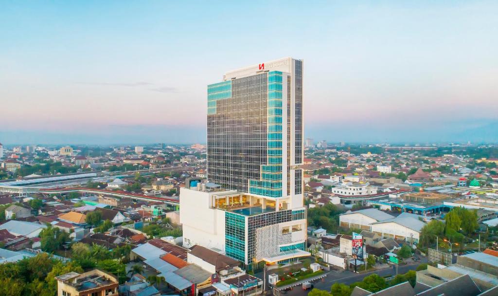 pajak hotel dan restoran