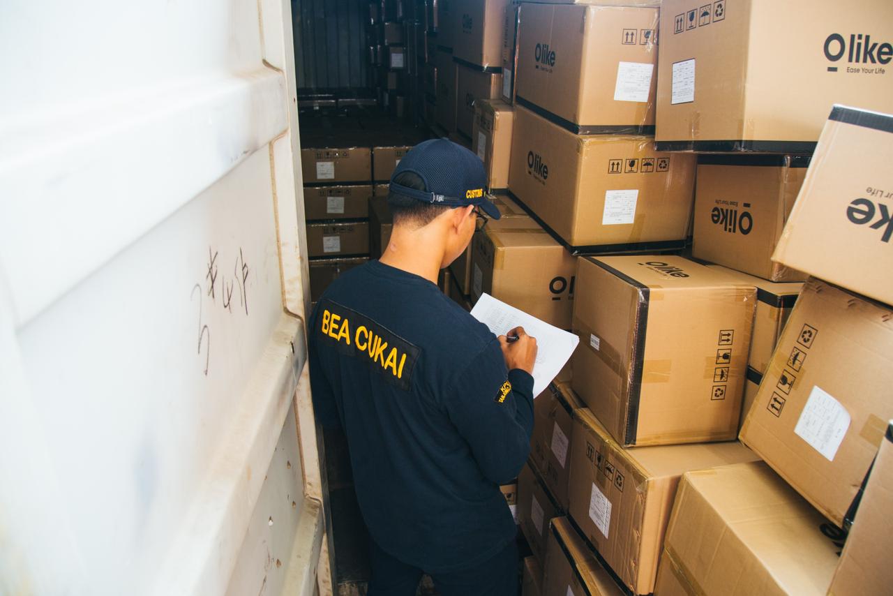 alasan barang tertahan di bea cukai