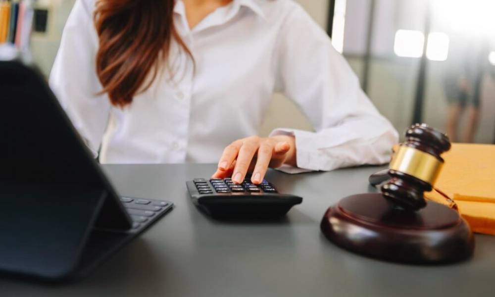 syarat menjadi pengacara Pajak